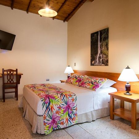 Hotel Valdivia Plaza 하르딘 외부 사진