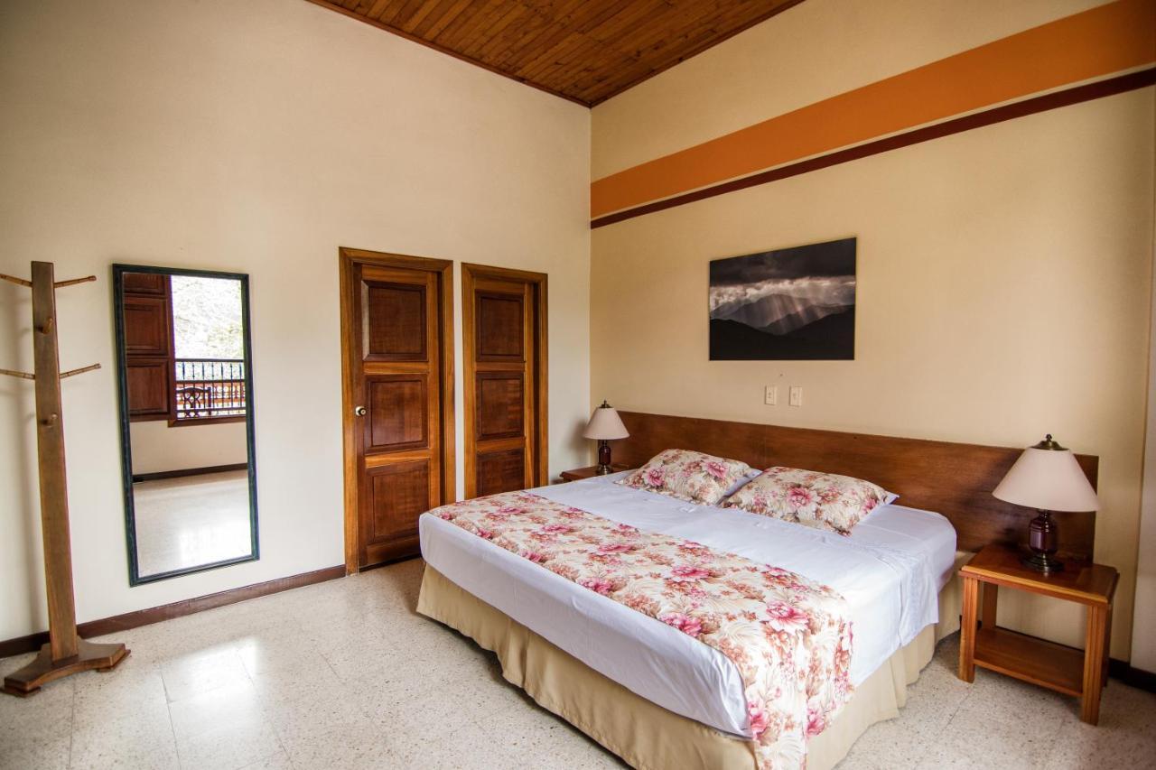 Hotel Valdivia Plaza 하르딘 외부 사진