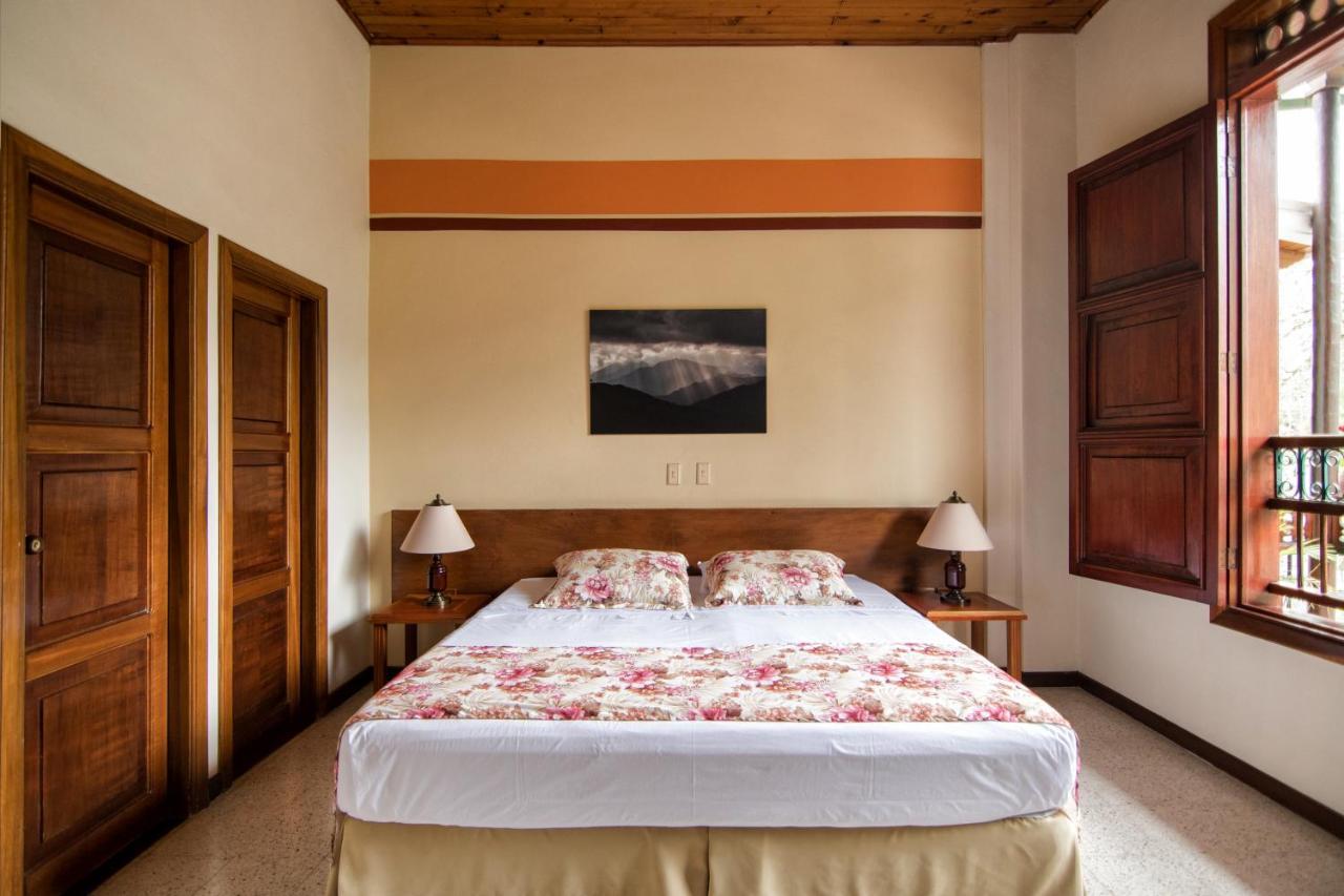 Hotel Valdivia Plaza 하르딘 외부 사진