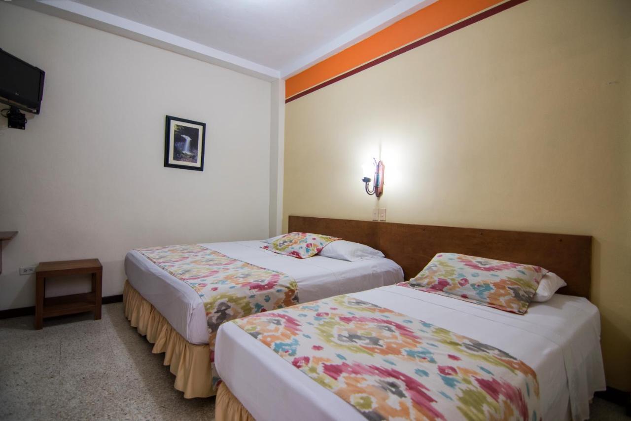 Hotel Valdivia Plaza 하르딘 외부 사진
